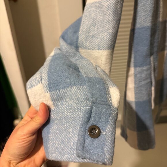 NWT Women's Heavyweight River Trail Flannel Jacket - Picture 6 of 7